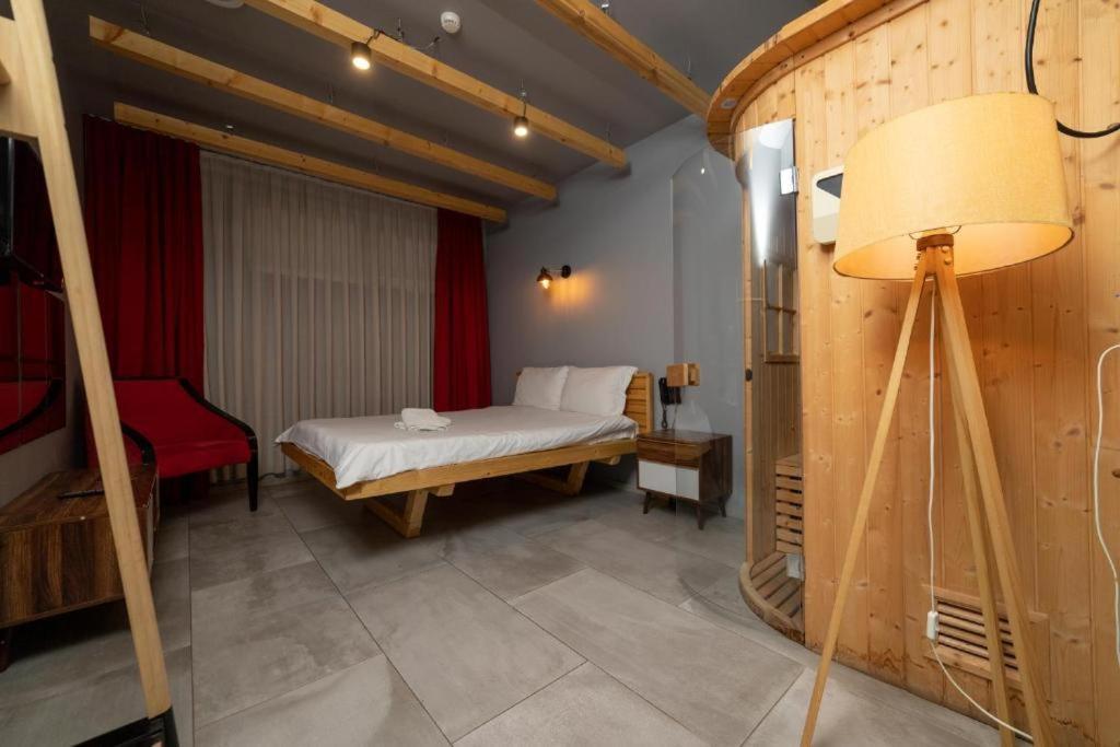 Hotel Gloria Ks 프리슈티나 외부 사진
